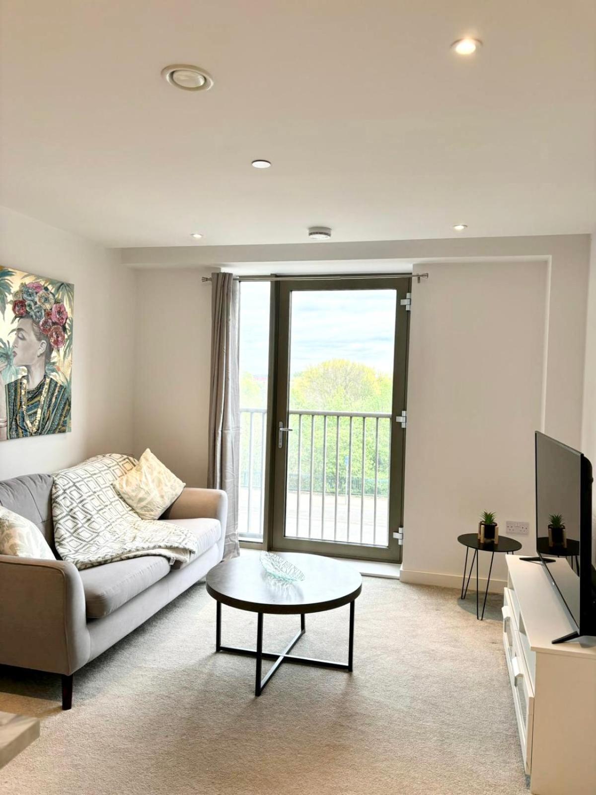 Entire Luxury City Centre With Pool & Jacuzzi * Manchester
